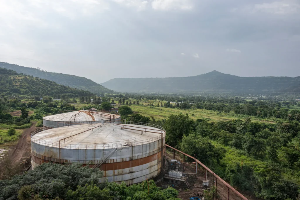 A Jaywant Sugars plant in Karad, India. One worker, Gighe Dutta, says he was held captive in the mill when he tried to leave his job. Photographs by Saumya Khandelwal