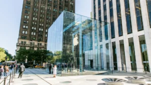Apple's redesigned flagship Fifth Avenue store is once again open for business. Sarah Tew/CNET