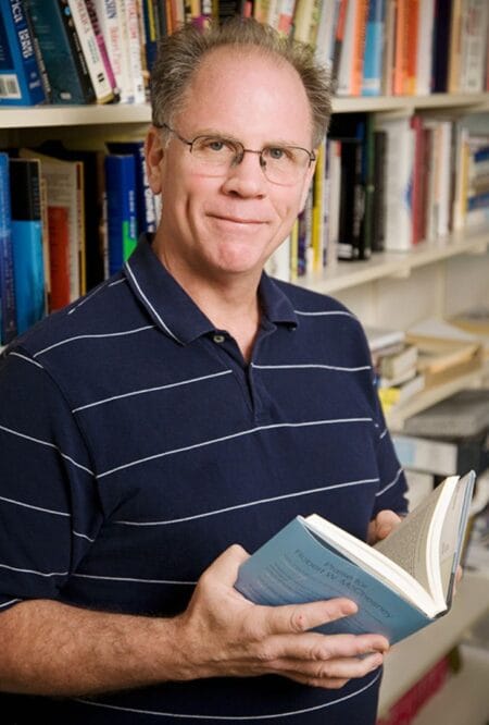 From 2002 to 2012, McChesney hosted the radio program Media Matters on Sunday afternoons on WILL-AM.