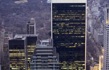 Apollo Global Management Expands HQ on West 57th Street. (Image: Bloomberg)