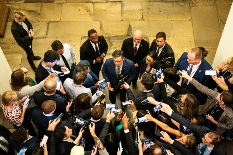 Study: Earbuds Use, Youngsters at High Risk of Hearing Loss House Republicans, led by Speaker Mike Johnson, center, voted on Thursday to advance a bill that would extend a set of tax cuts enacted in Mr. Trump’s first term. (Haiyun Jiang/The New York Times)
