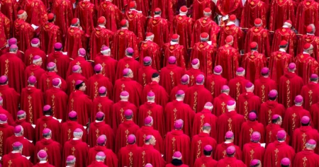 Cardinals and bishops at the funeral of Benedict XVI, January 5, 2023. (FILIPPO MONTEFORTE/GETTY IMAGES)