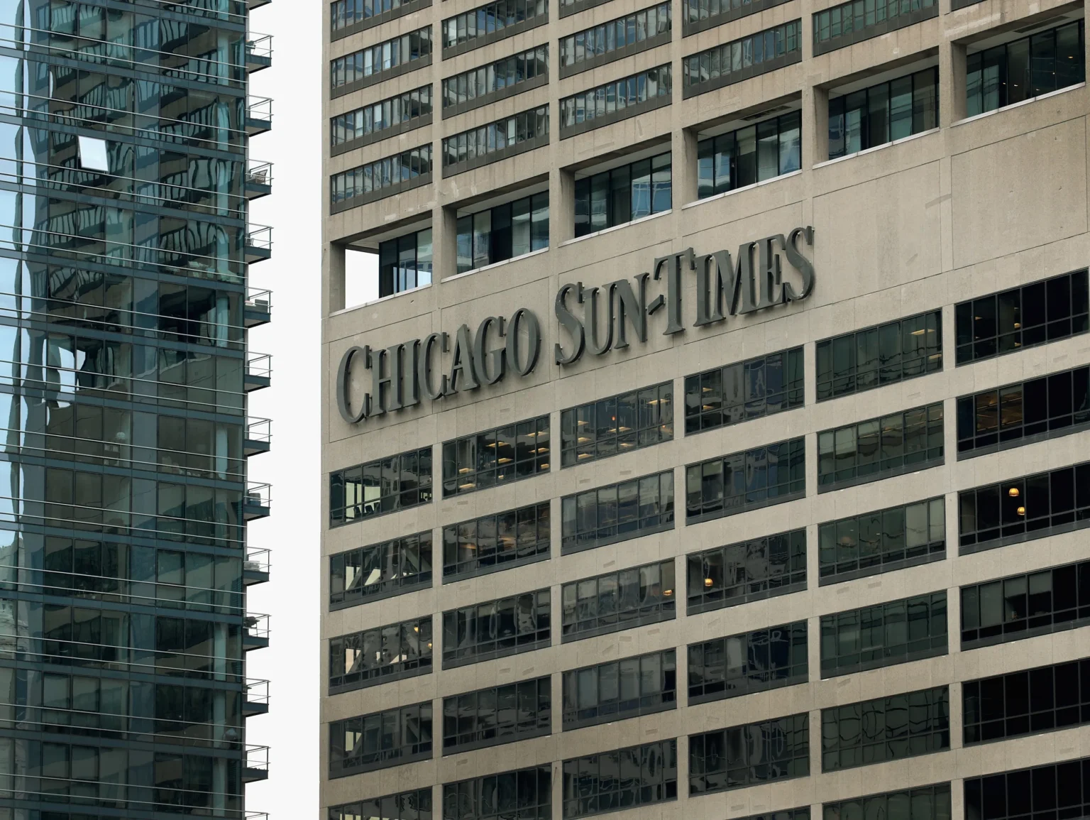 The Chicago Sun-Times’s offices. An investor group led by Edwin Eisendrath and the Chicago Federation of Labor, an umbrella group of labor unions, submitted the winning bid for the newspaper. (G-Jun Yam/Associated Press)