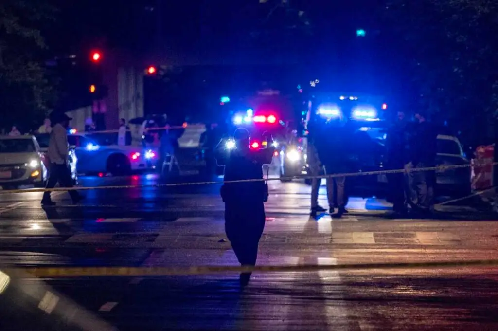 FBI agents and police officers work outside the Capital Jewish Museum in the early hours Thursday in Washington, D.C., following a shooting Wednesday night that left two people dead. (Alex Wroblewski/AFP/Getty Images)