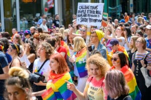 Demonstrators at the Gay Pride parade in Zurich in 2019 (Keystone SDA).