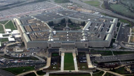 At full capacity, the 6.6 million sq ft Pentagon can handle a workforce of up to 33,000. (Photograph Courtesy of Wikimedia Commons/TOUCH of Light)